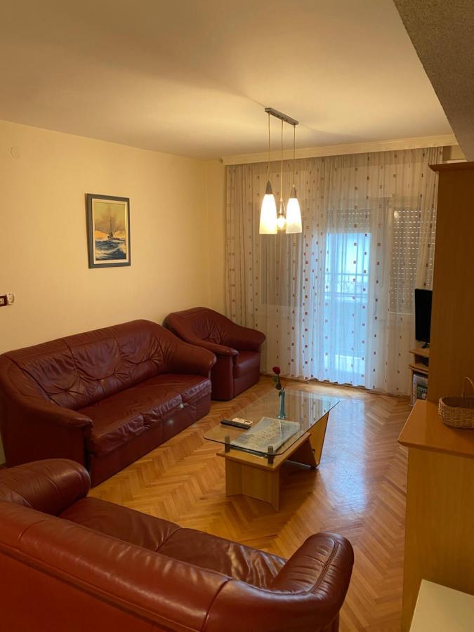 Apartman Luka + Free Parking Apartman Zára Kültér fotó