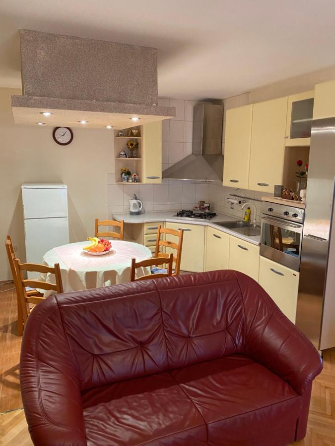 Apartman Luka + Free Parking Apartman Zára Kültér fotó